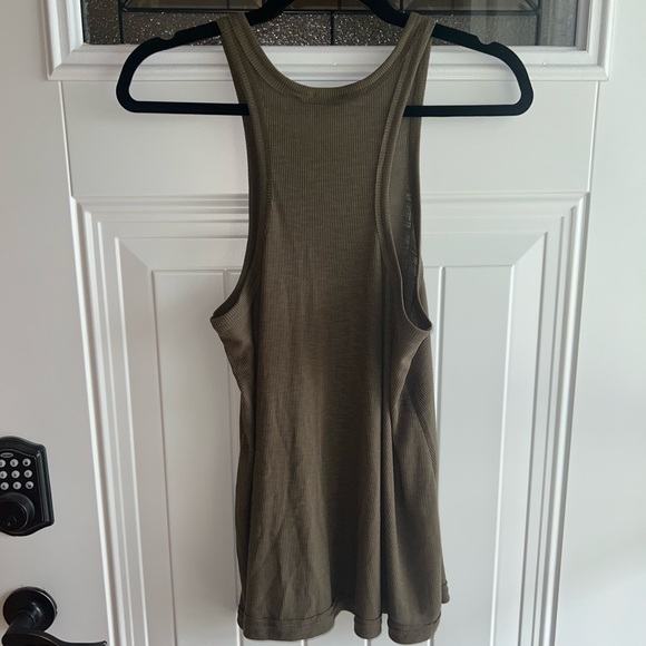 Free People Intimately Green Razorback Tank Too Size Medium - Picture 3 of 3